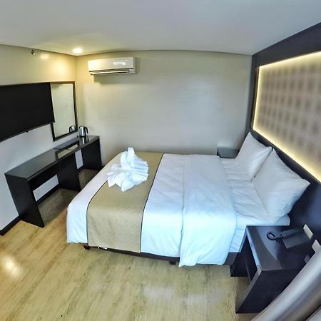Grand Xing Imperial Hotel Iloilo City Kültér fotó