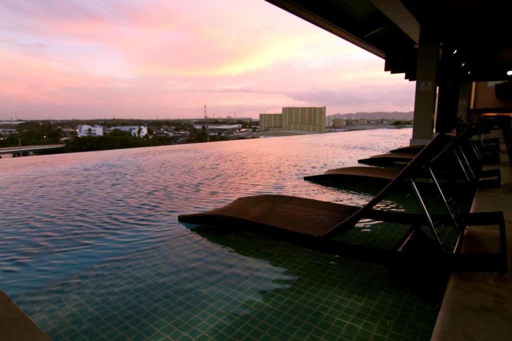 Grand Xing Imperial Hotel Iloilo City Kültér fotó