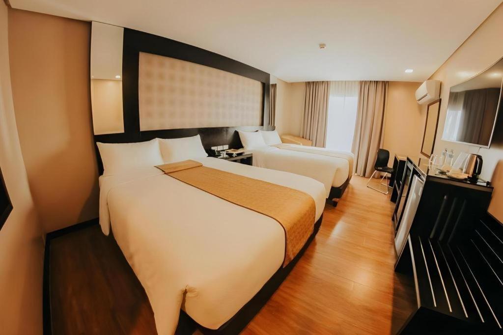 Grand Xing Imperial Hotel Iloilo City Kültér fotó