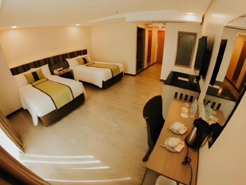 Grand Xing Imperial Hotel Iloilo City Kültér fotó
