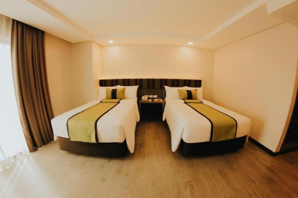 Grand Xing Imperial Hotel Iloilo City Kültér fotó