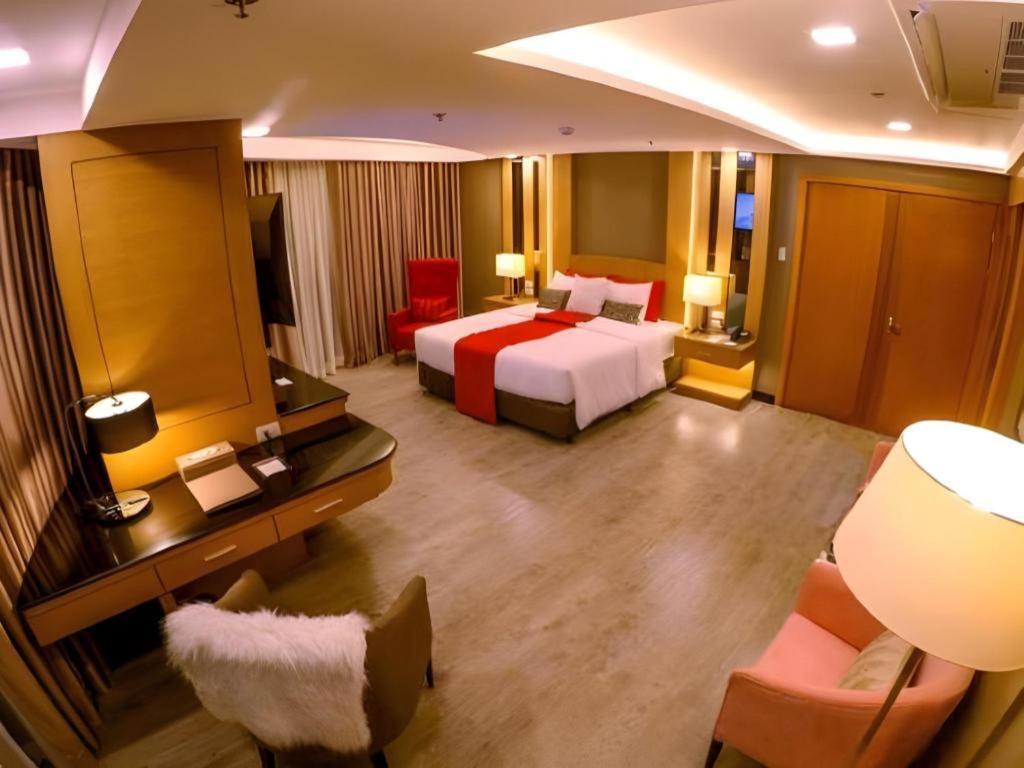 Grand Xing Imperial Hotel Iloilo City Kültér fotó